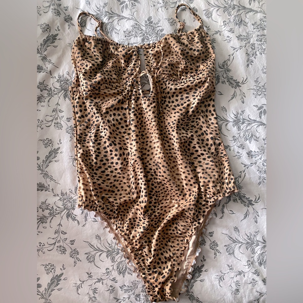 Woman’s Target one piece bathing suit